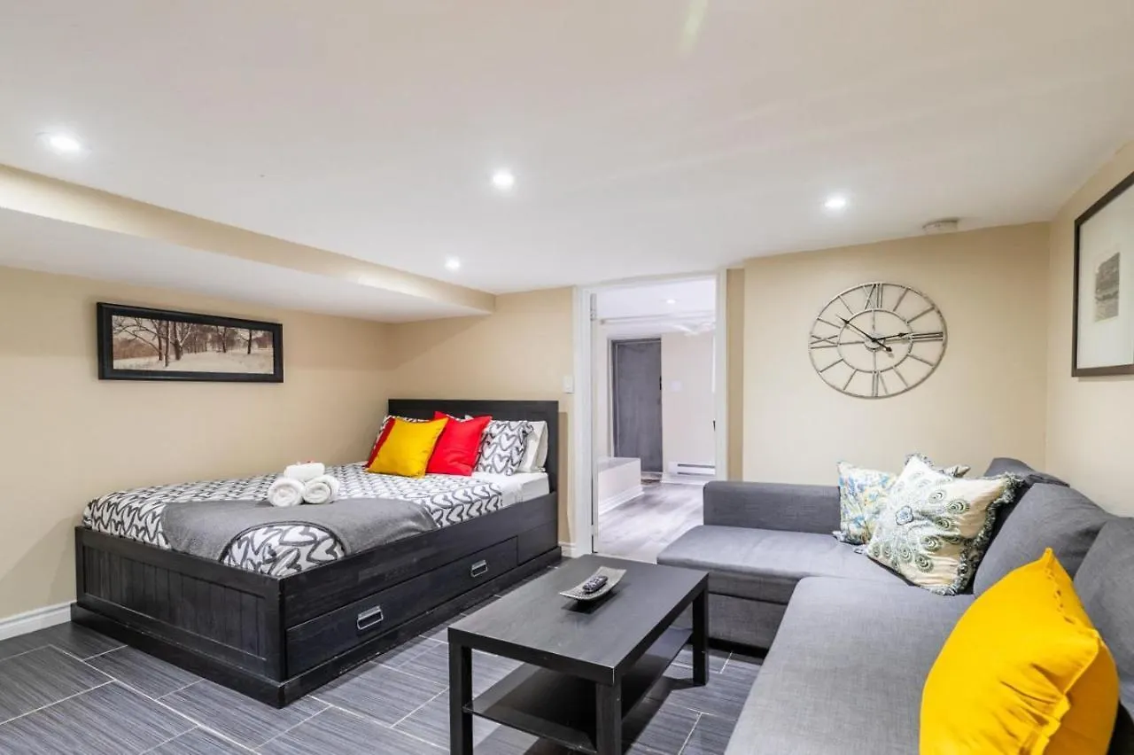 Apartment Newly Renovated - Cozy 1Br Apt With Netflix - Prime Location Canada